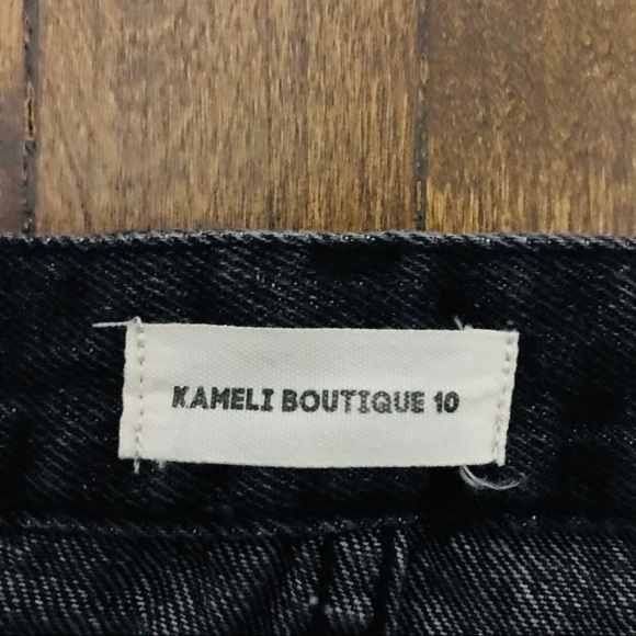 Black Denim Mini Skirt (M) - Picture 6 of 9